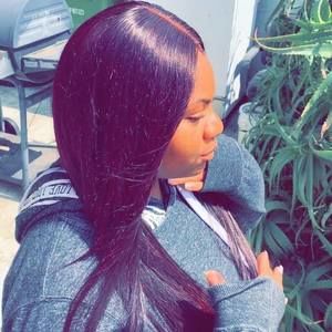 Meet your Posher, Emilee